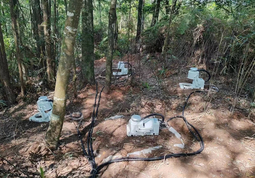 野外長期CO2H2O溫室氣體通量測定系統(tǒng) 野外長期CO2H2O溫室氣體通量測定系統(tǒng)